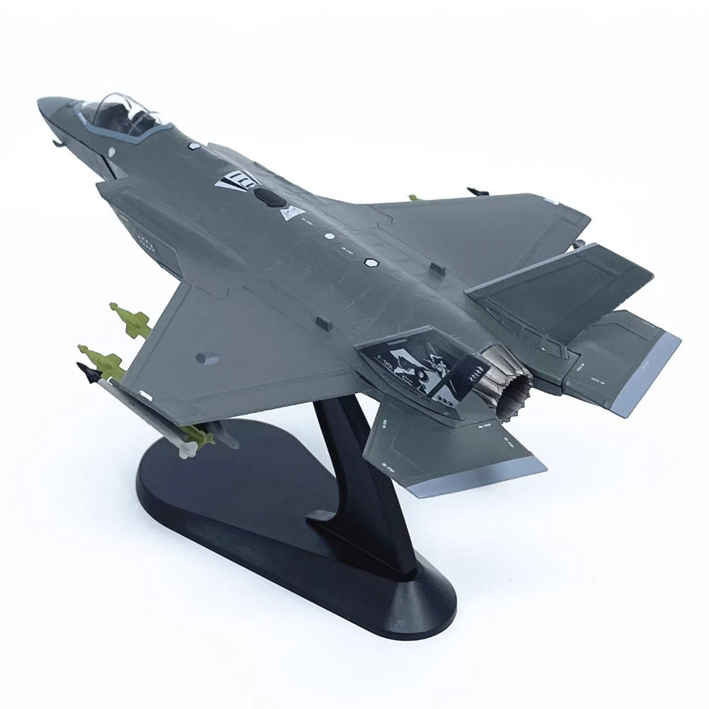 1/72 Scale Lockheed Martin F-35A Lightning II Diana Goddess of the Hunt Royal Netherlands Air Force Fighter Diecast Model