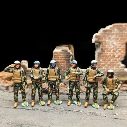 1/72 Scale M1 Abrams Tank Crew Soldiers Painted Figures for Model Dioramas