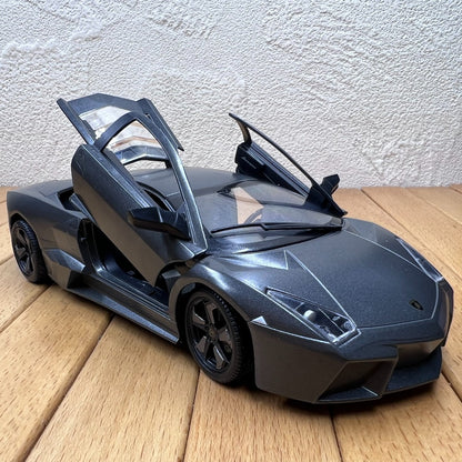 1/24 Scale 2008 Lamborghini Reventón Sports Car Diecast Model