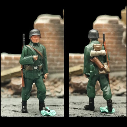1/72 Scale German Soldiers Painted Figures Set for Model Dioramas