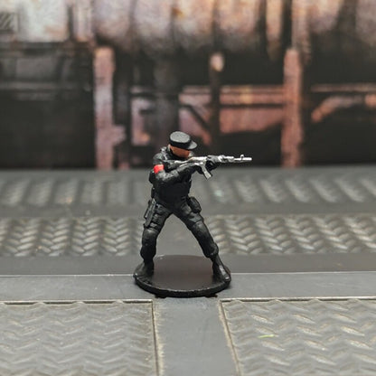 1/72 Scale Army Soldiers Painted Figurines for Model Dioramas