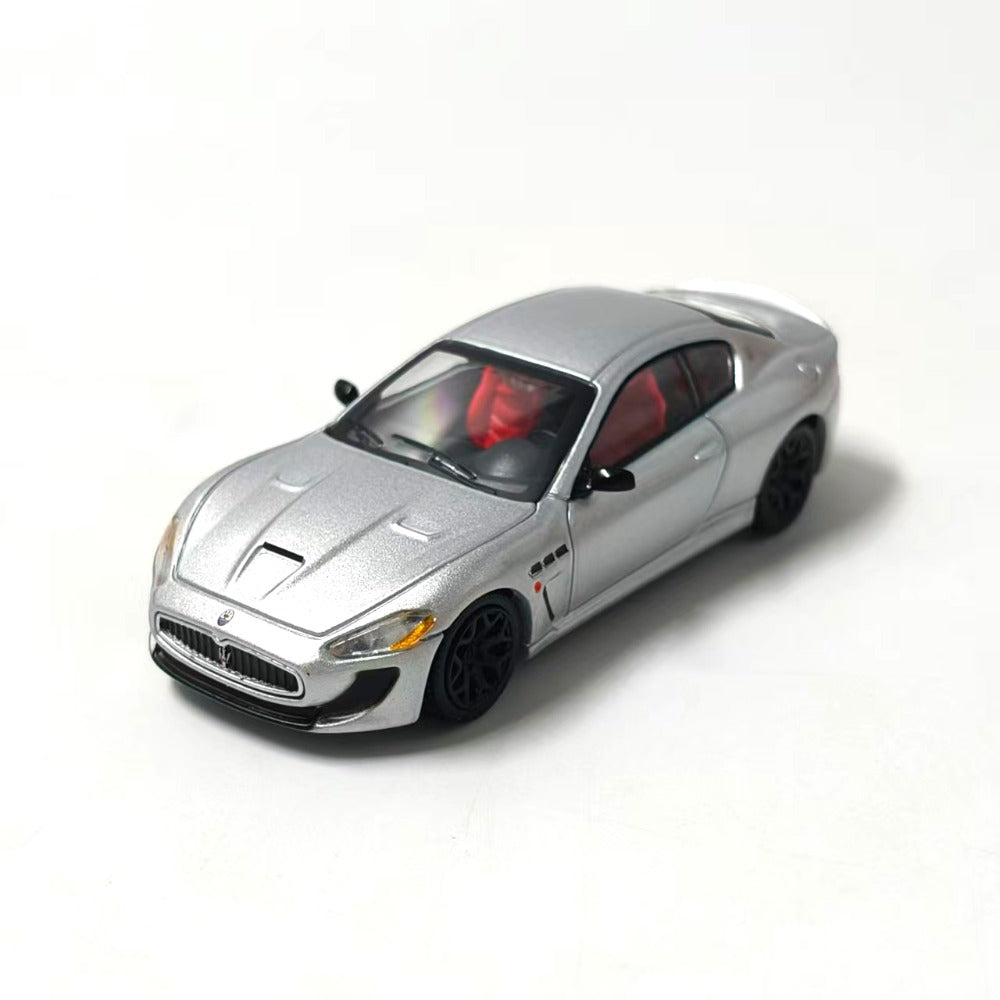 1/64 Scale Maserati GranTurismo MC Stradale Diecast Model Car