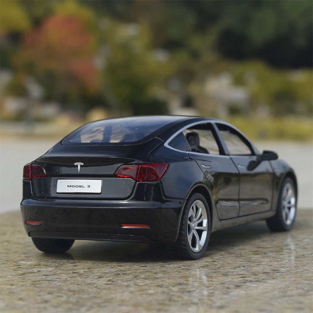 1/24 Scale Tesla Model 3 Electric Car Diecast Model