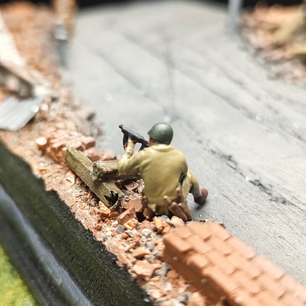 1/72 Scale WWII Soviet Soldiers Painted Figures for Model Dioramas