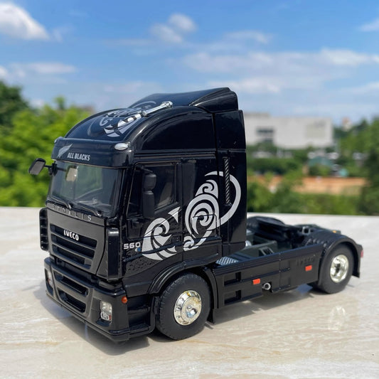 1/32 Scale Iveco Stralis Heavy Duty Truck Diecast Model Car