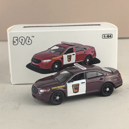 1/64 Scale Ford Taurus Minnesota State Patrol Police Interceptor Sedan Diecast Model Car