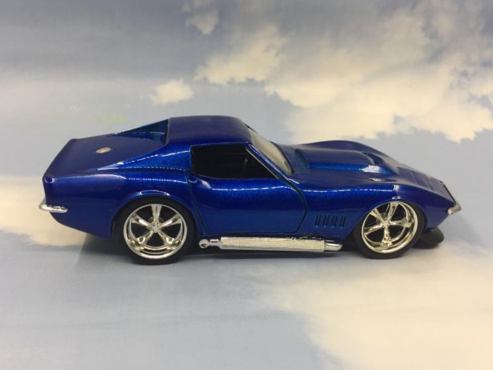 1/32 Scale 1969 Chevrolet Corvette Sports Car Diecast Model
