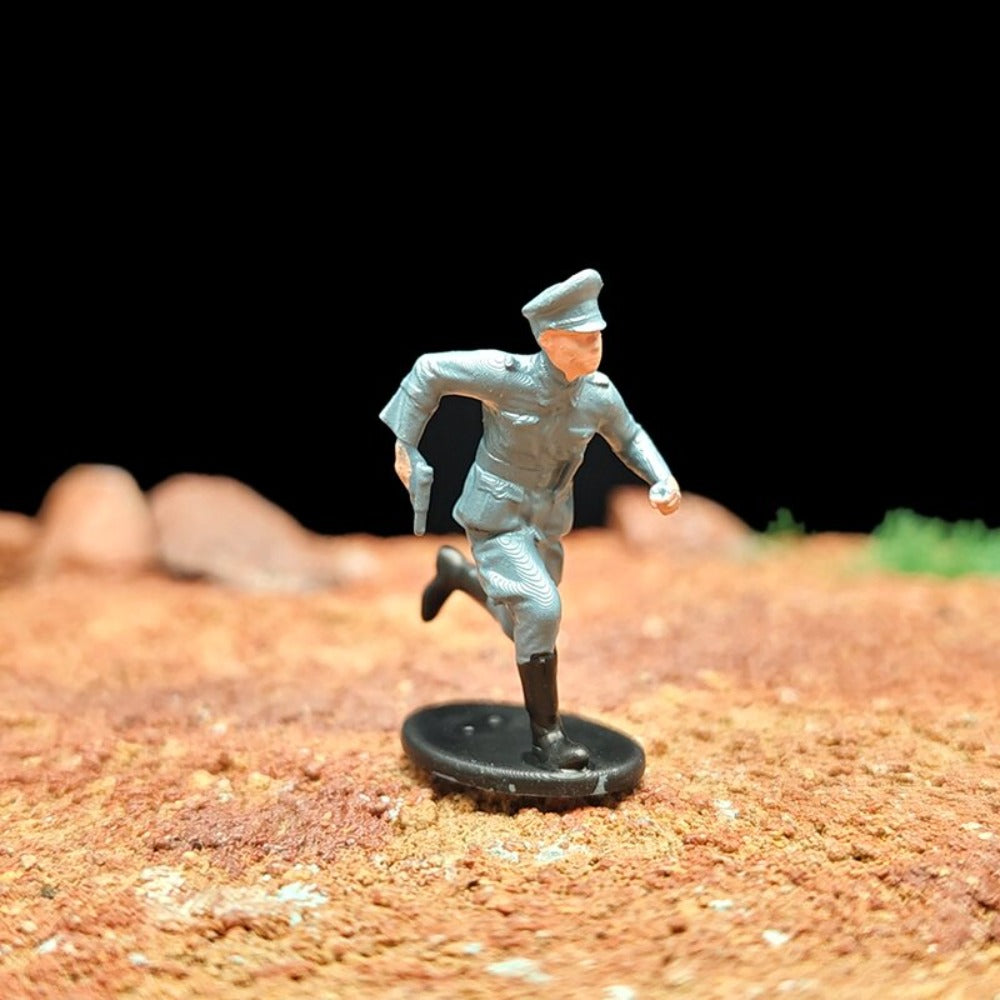 1/72 Scale WWII German Army Soldiers Painted Figures Set for Model Dioramas