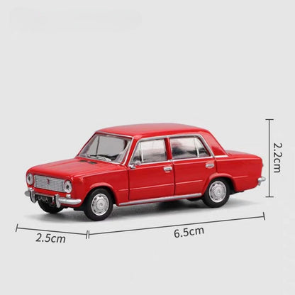 1/64 Scale Lada 2101 Soviet Compact Car VAZ-2101 Diecast Model