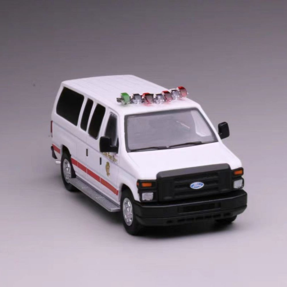 1/64 Scale Ford E-Series Chicago Fire Department Van Diecast Model Car