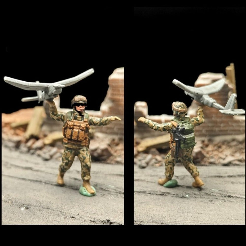 1/72 Scale Drone Squad Soldiers Painted Figures for Model Dioramas