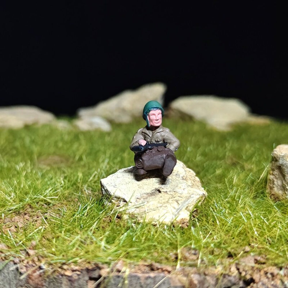 1/72 Scale WWII Polish Soldiers Painted Figurines for Model Dioramas