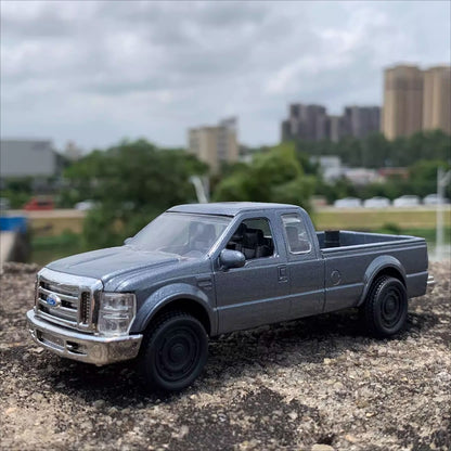 1/43 Scale Ford F-250 Pickup Truck Diecast Model Car