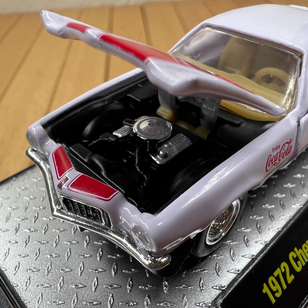 1/64 Scale 1972 Chevrolet Camaro Z/28 Coke Diecast Model Car