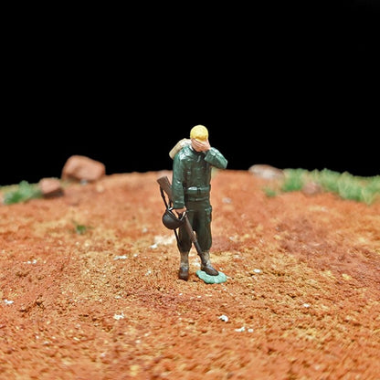 1/72 Scale WWII Army Soldiers Painted Figurines Set for Model Dioramas