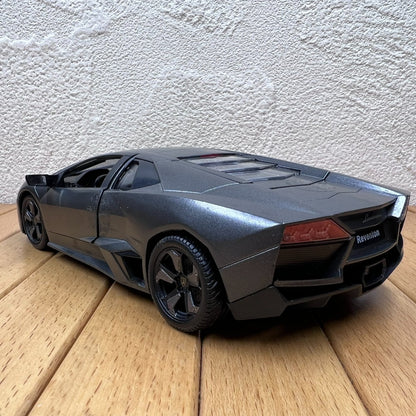 1/24 Scale 2008 Lamborghini Reventón Sports Car Diecast Model