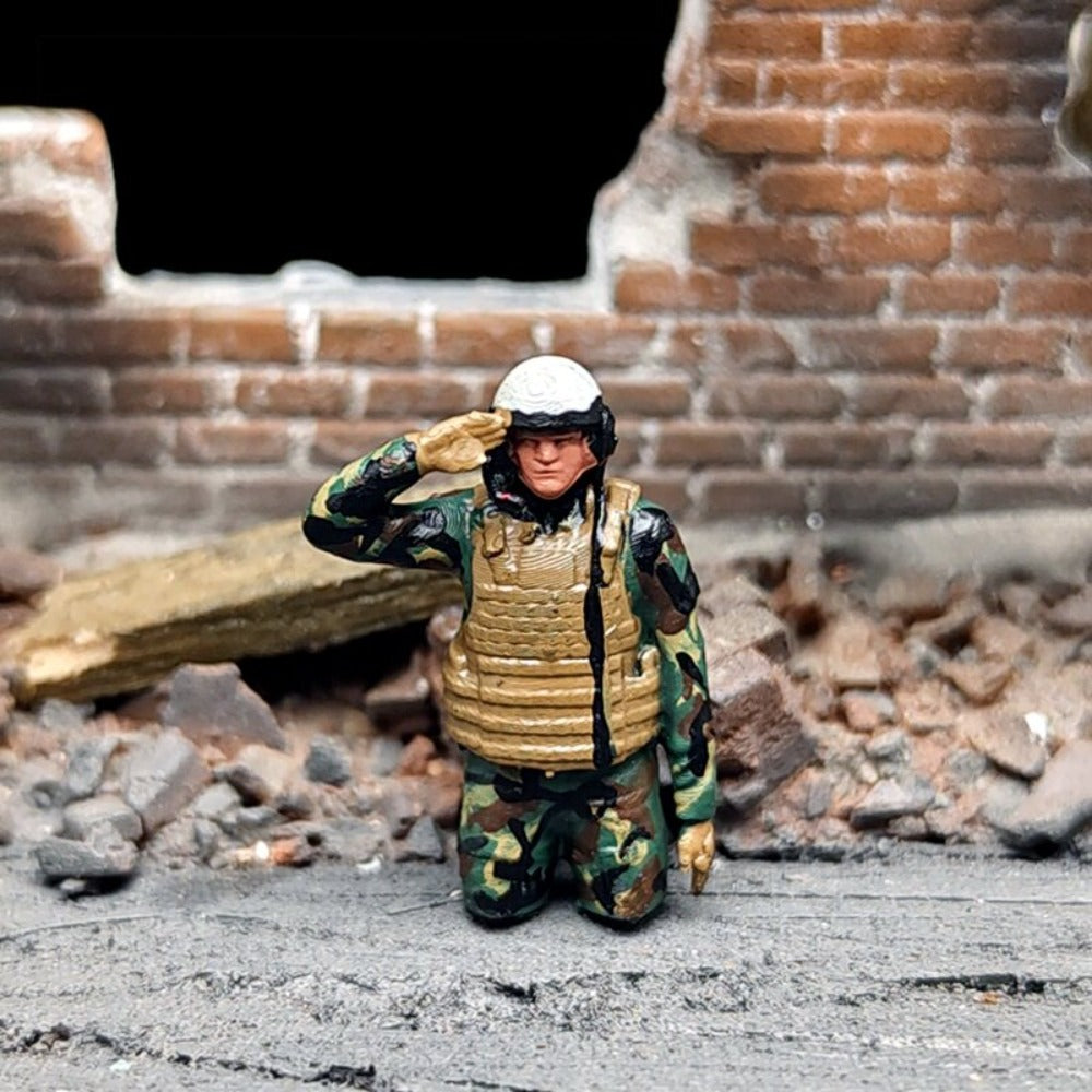 1/72 Scale M1 Abrams Tank Crew Soldiers Painted Figures for Model Dioramas