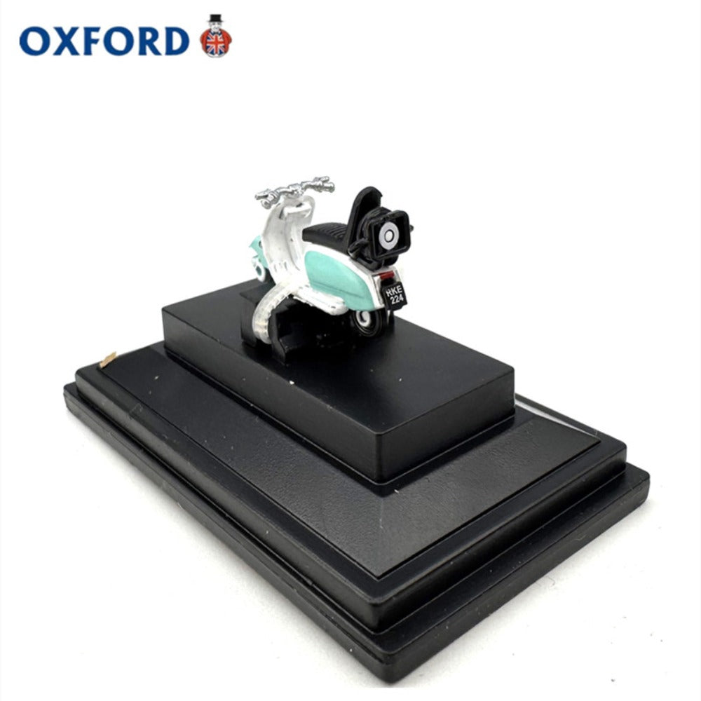 1/76 Scale British Scooter Diecast Model