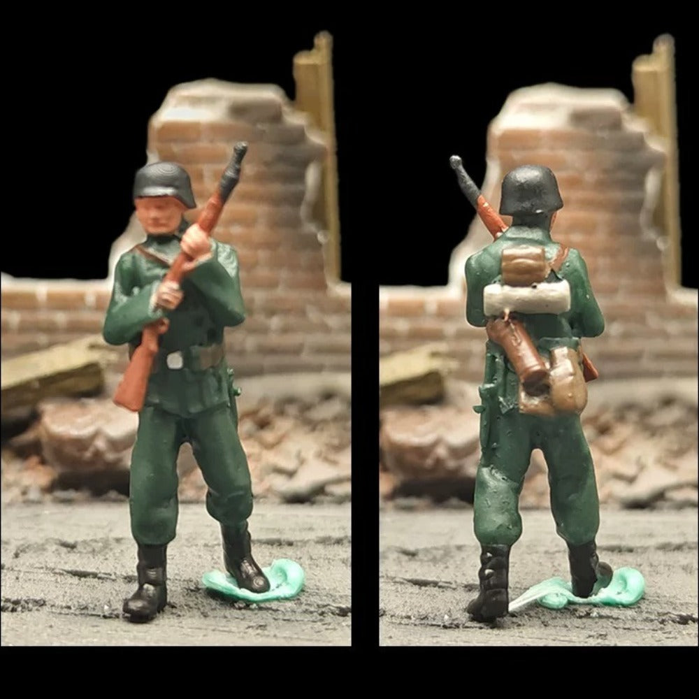 1/72 Scale German Soldiers Painted Figures Set for Model Dioramas