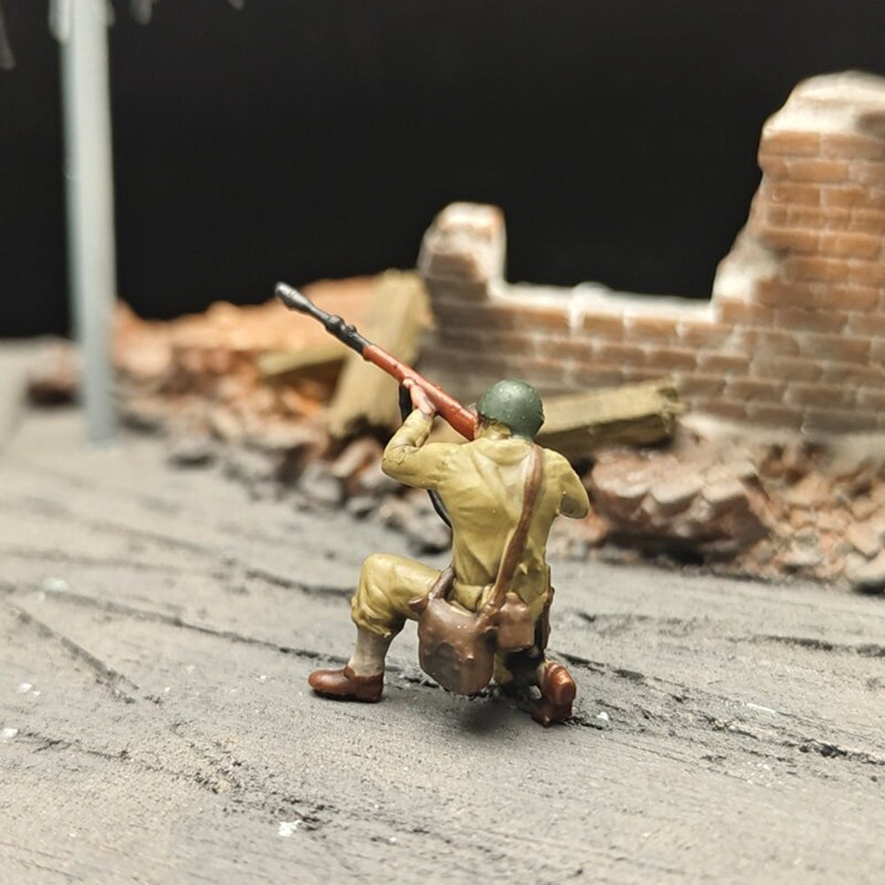 1/72 Scale WWII Soviet Soldiers Painted Figures for Model Dioramas