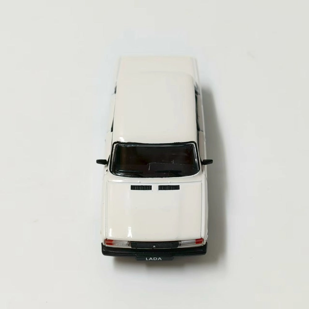 1/64 Scale Lada 2105 Soviet Saloon Car Diecast Model