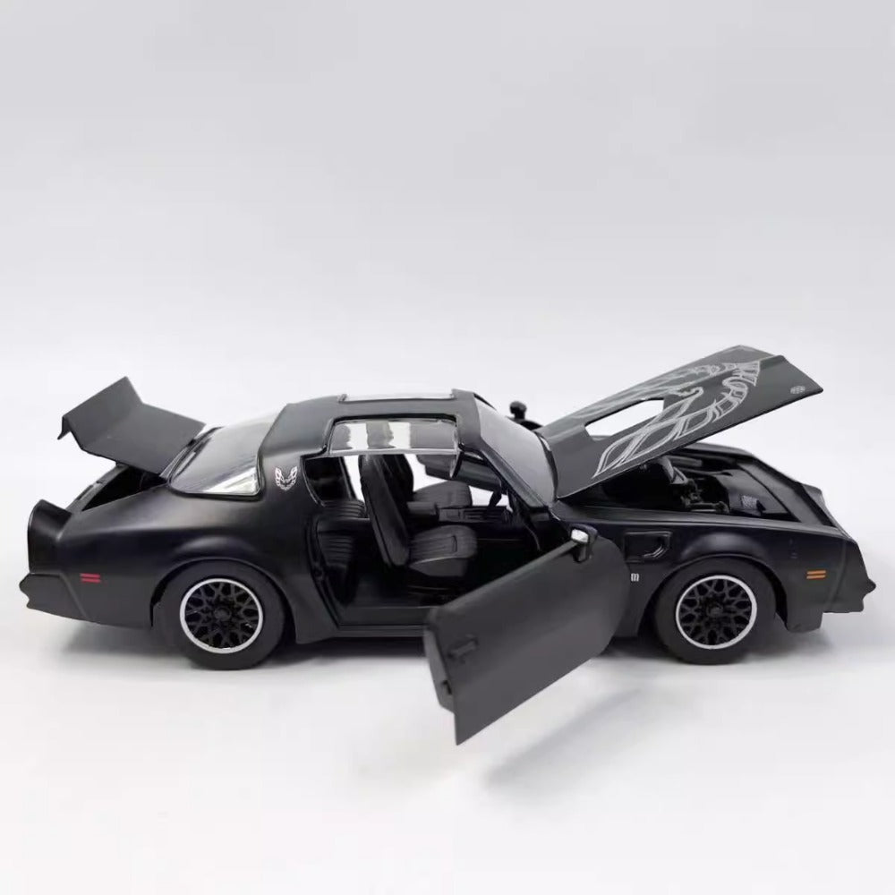 1/24 Scale 1977 Pontiac Firebird Diecast Model Car