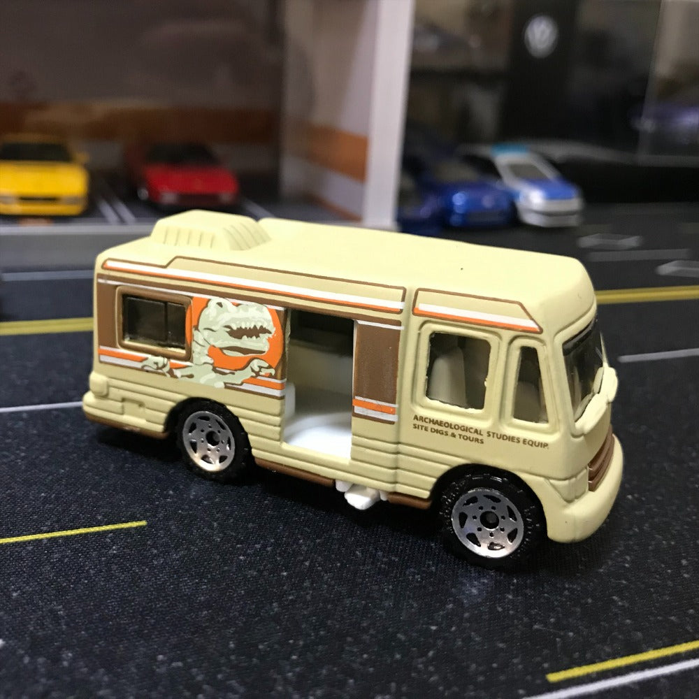 1/70 Scale Matchbox Truck Camper Archaeological Studies Equip Site Digs & Tours Diecast Model