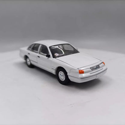 1/64 Scale Ford Crown Victoria Police Interceptor Diecast Model Car