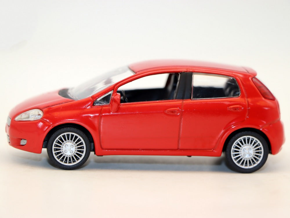 1/43 Scale Fiat Grande Punto Diecast Model Car