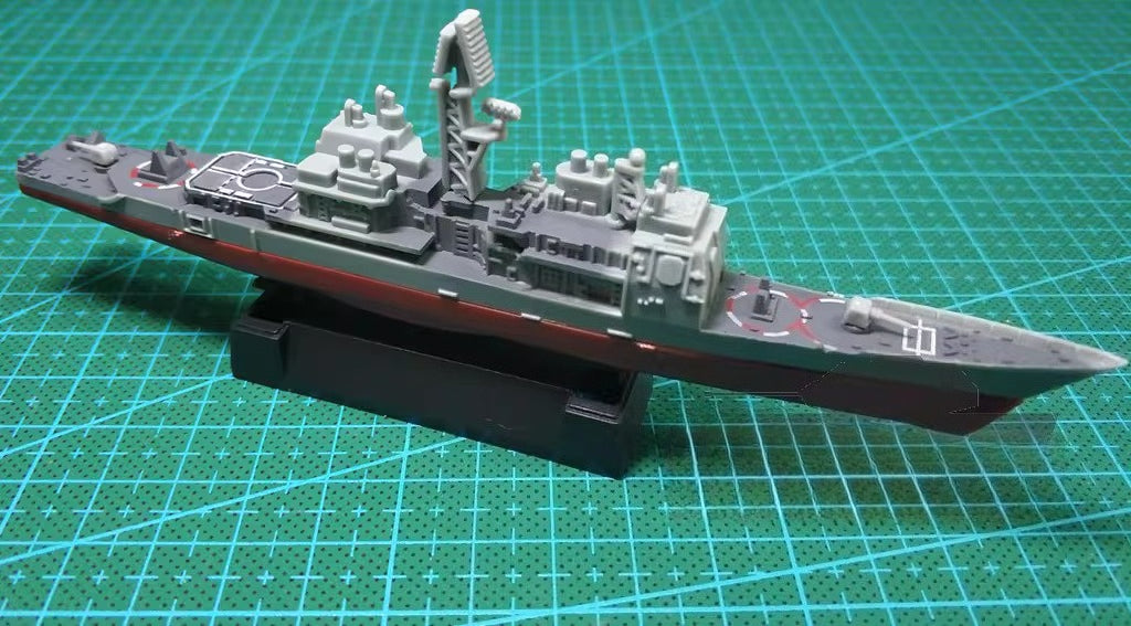 1/1100 Scale USS Vincennes CG-49 Ticonderoga-Class Guided Missile Cruiser Pre-built Plastic Collectible Model Ship