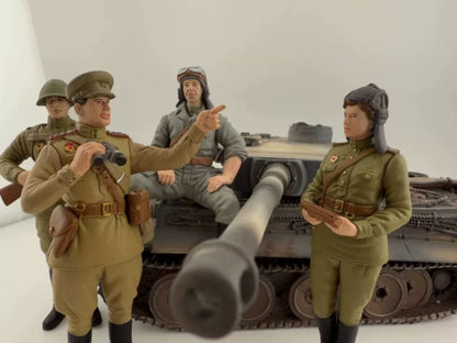 1/18 Scale Soviet Army 4pcs/set Figurines Painted Model Diorama