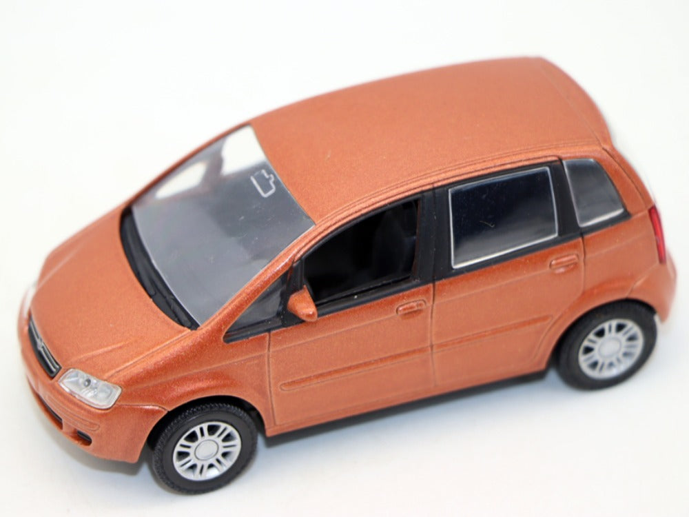1/43 Scale Fiat Idea Mini MPV Diecast Model Car