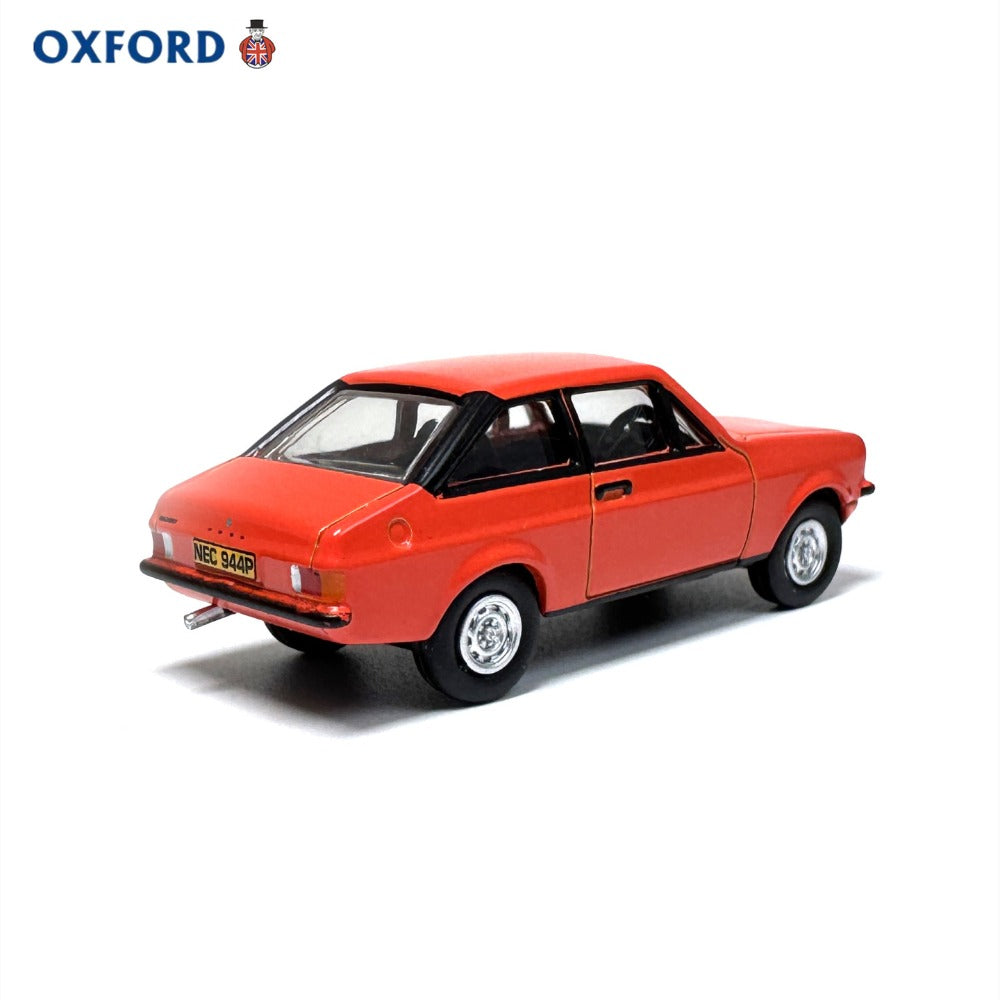 1/76 Scale Ford Escort Mark II Red Diecast Model Car