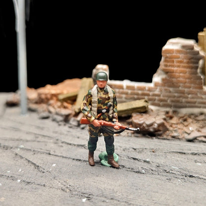 1/72 Scale WWII Fallschirmjäger Paratroopers Soldiers Painted Figures for Model Dioramas