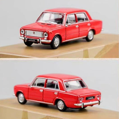 1/64 Scale Lada 2101 Soviet Compact Car VAZ-2101 Diecast Model