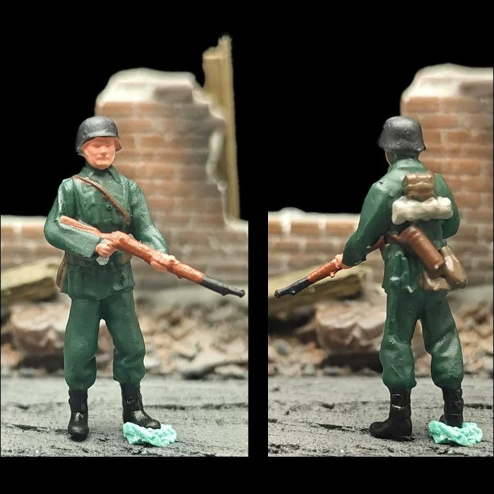 1/72 Scale German Soldiers Painted Figures Set for Model Dioramas