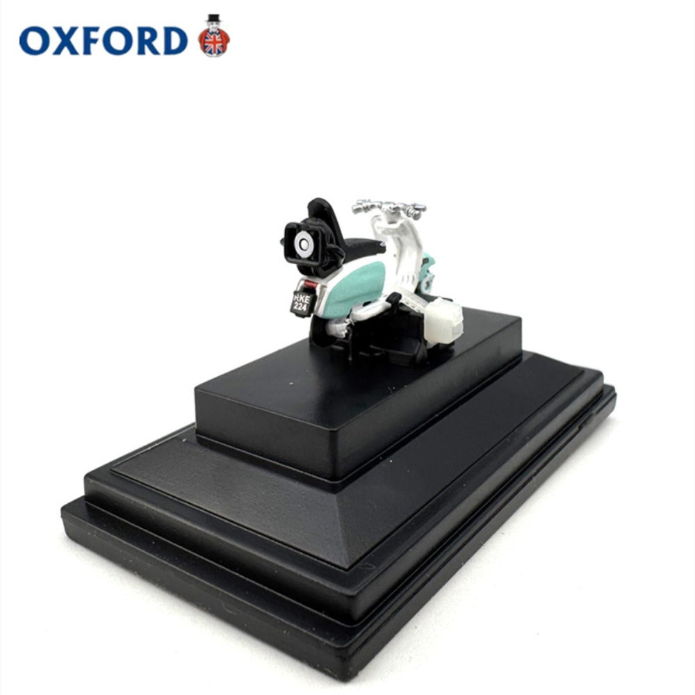 1/76 Scale British Scooter Diecast Model