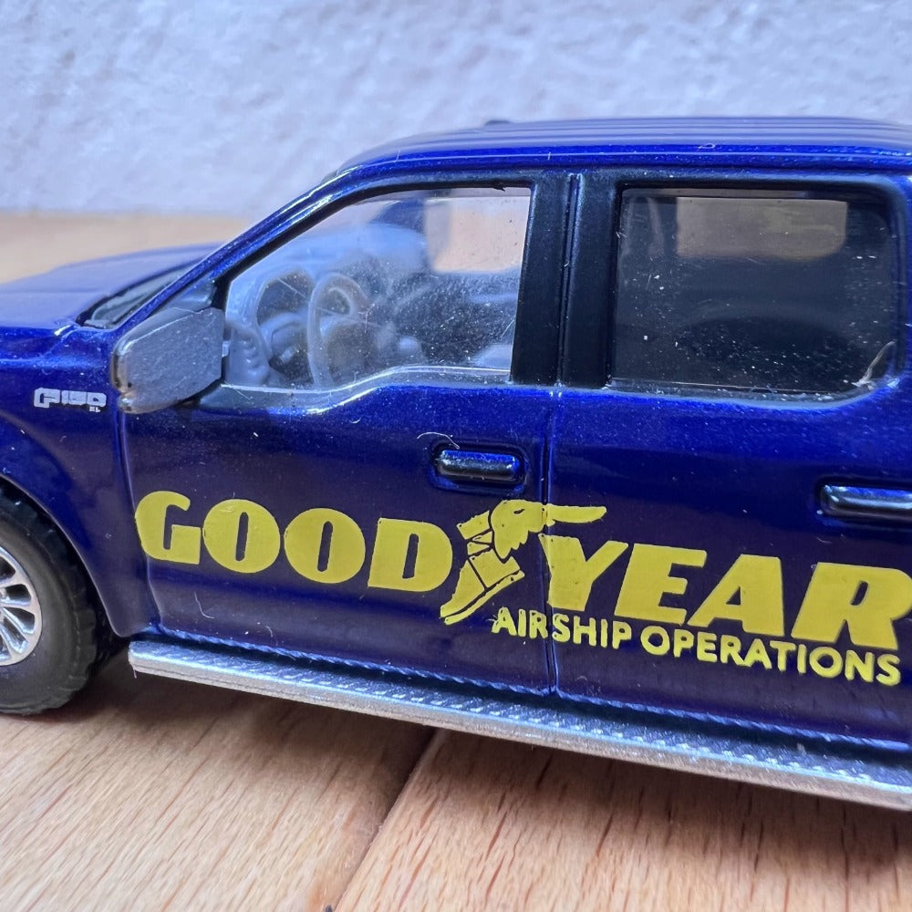 1/64 Scale 2020 Ford F-150 XL Truck Diecast Model