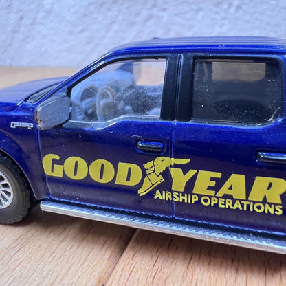 1/64 Scale 2020 Ford F-150 XL Truck Diecast Model