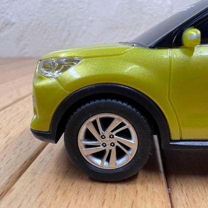 1/30 Scale Toyota Raize SUV Diecast Model Car Plastic