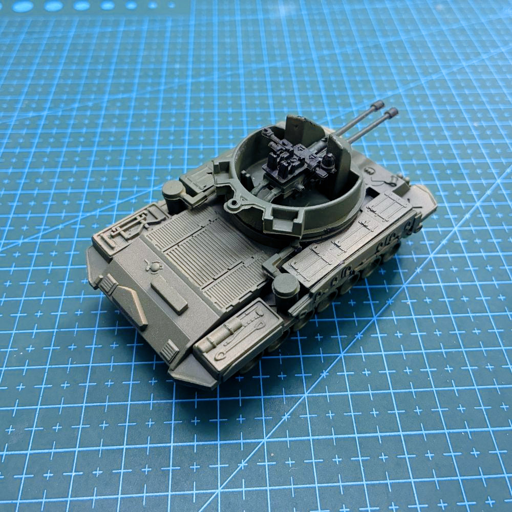 1/72 Scale M42 Duster 40 mm Self-Propelled Anti-Aircraft Gun Armored Vehicle Pre-built Plastic Collectible Model