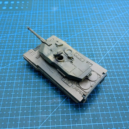 1/72 Scale Leopard 2A5 German Main Battle Tank Pre-built Plastic Collectible Model