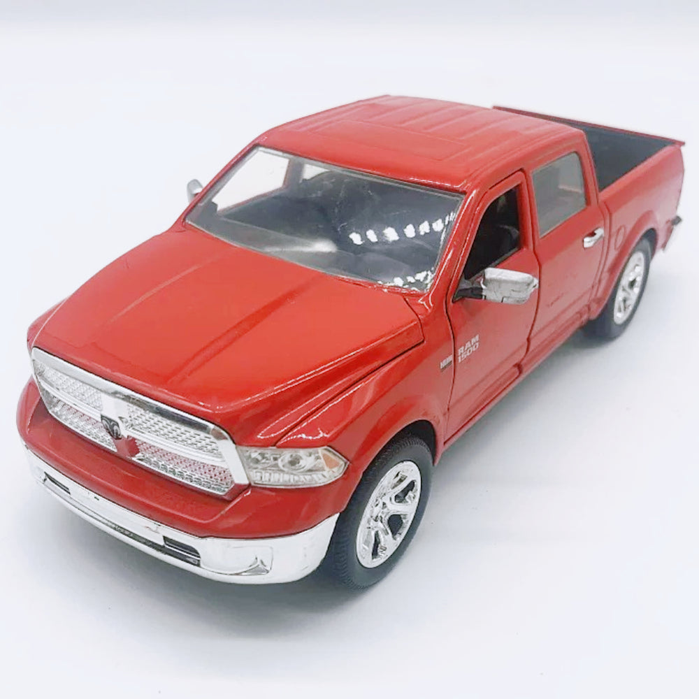 1/24 Scale Ram 1500 Pickup Truck Diecast Model