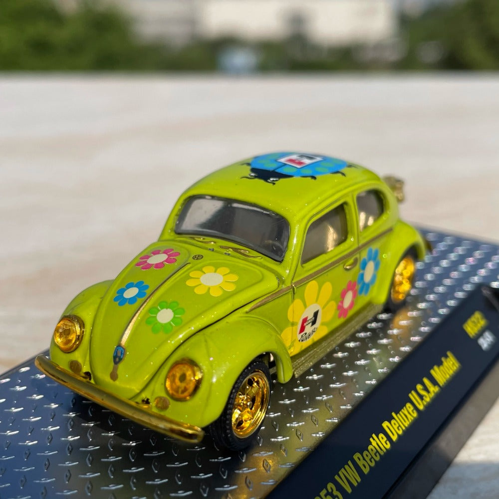 1/64 Scale 1953 Volkswagen Beetle Deluxe Diecast Model Car