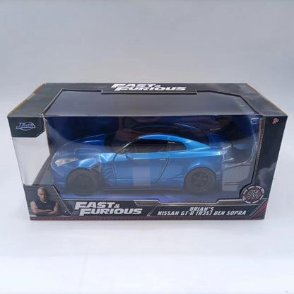 1/24 Scale 2009 Nissan GT-R R35 Diecast Model Car