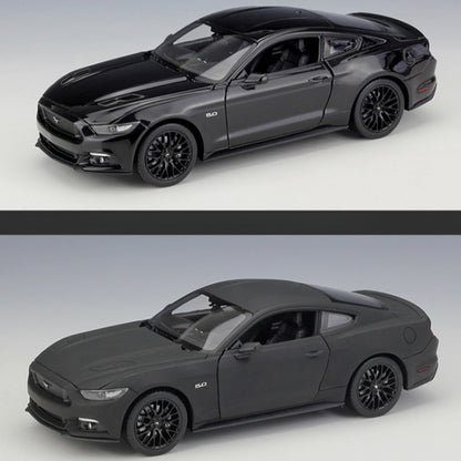 1/24 Scale 2015 Ford Mustang GT Diecast Model Car