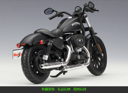 1/12 Scale 2014 Harley-Davidson Sportster Iron 883 Diecast Model Motorcycle