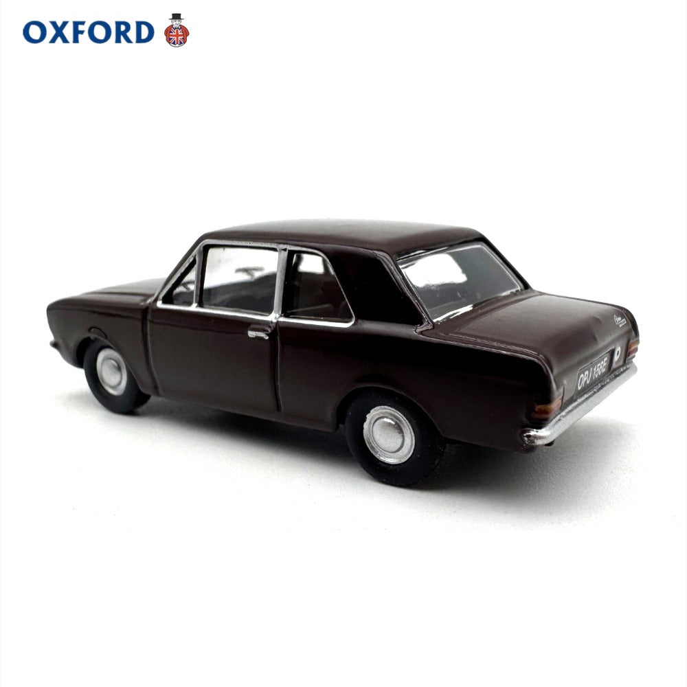 1/76 Scale Ford Cortina MkII Diecast Model Car