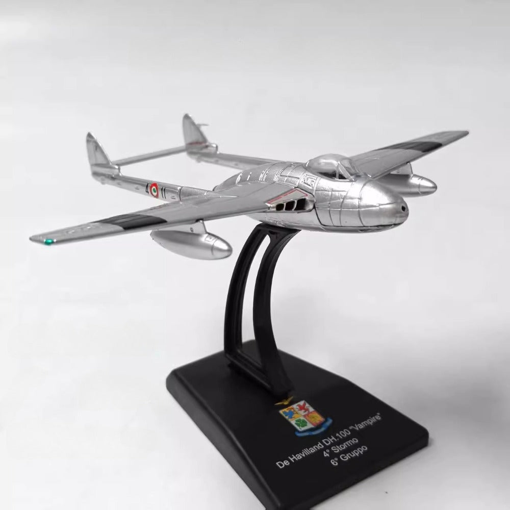 1/100 Scale de Havilland Vampire WWII British Jet Fighter Diecast Model Aircraft