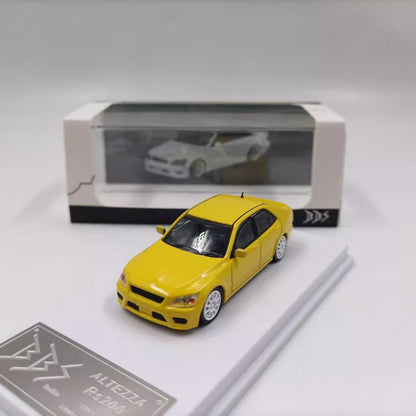 1/64 Scale Toyota Altezza RS200 SXE10 Sedan Diecast Model Car